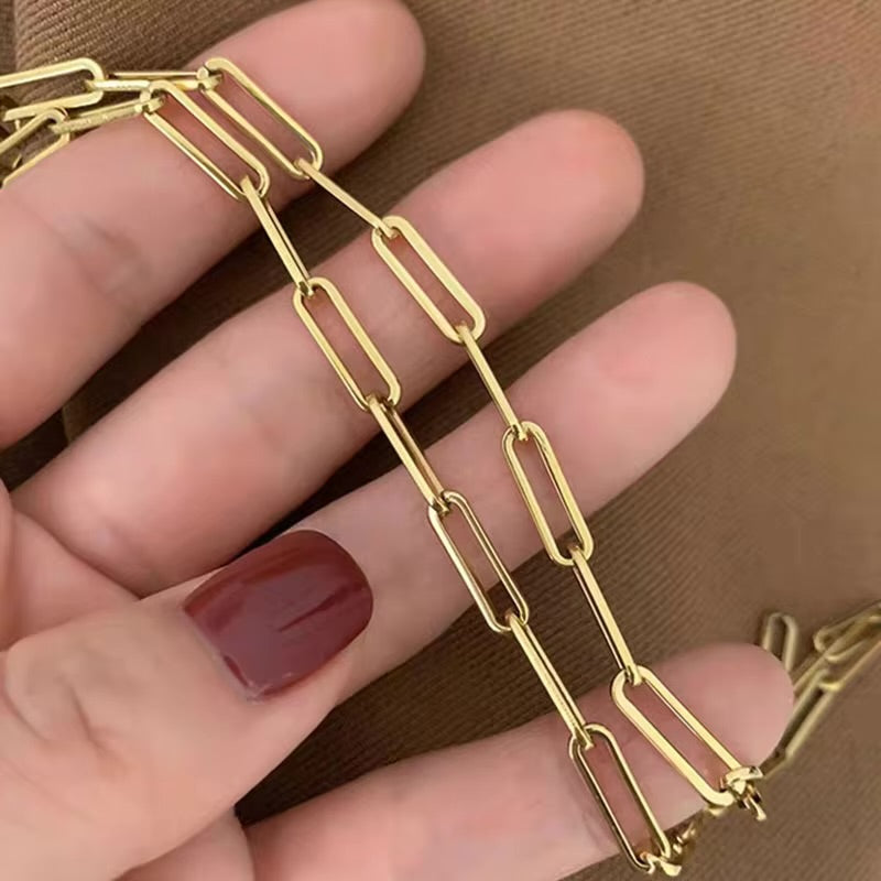 Bold Verona Necklace