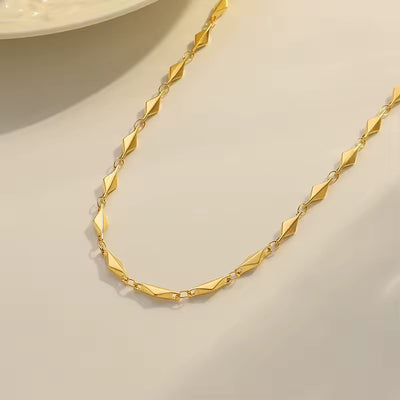 Luxurious Geometric Necklace