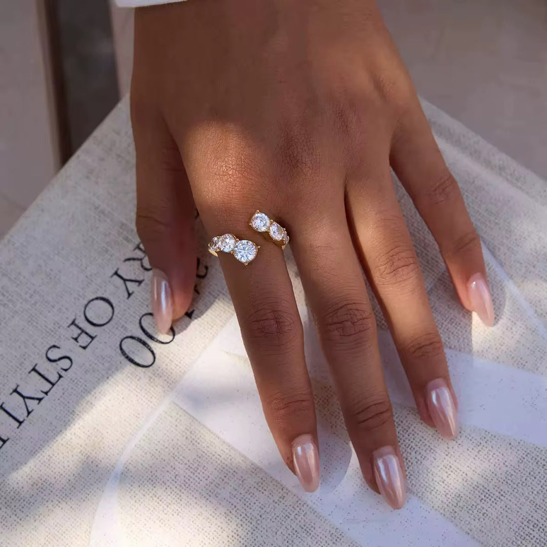 Lumièra Royale Adjustable Ring