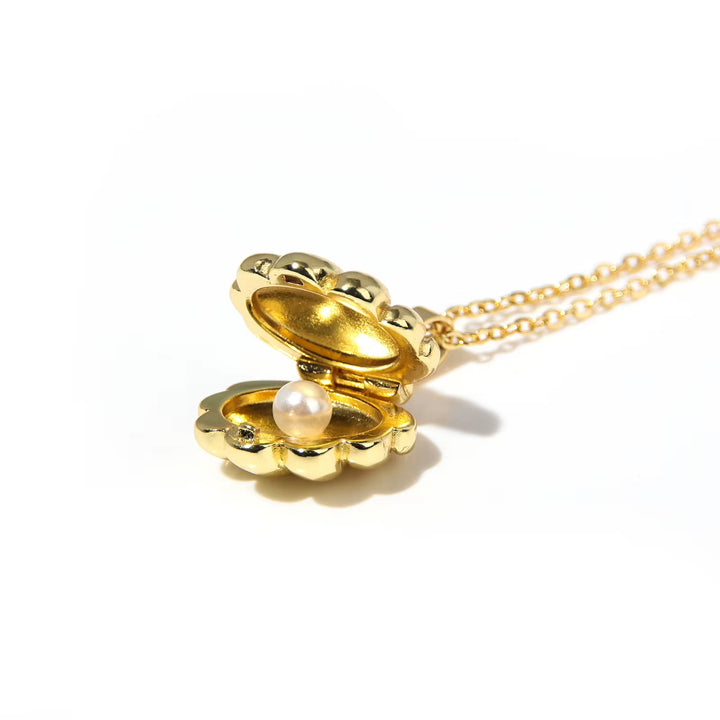 Pearl Scallop Necklace