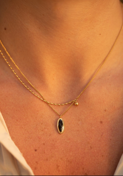 Noir Éclipse Necklace