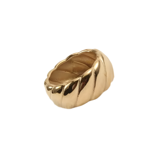 Twist Ring