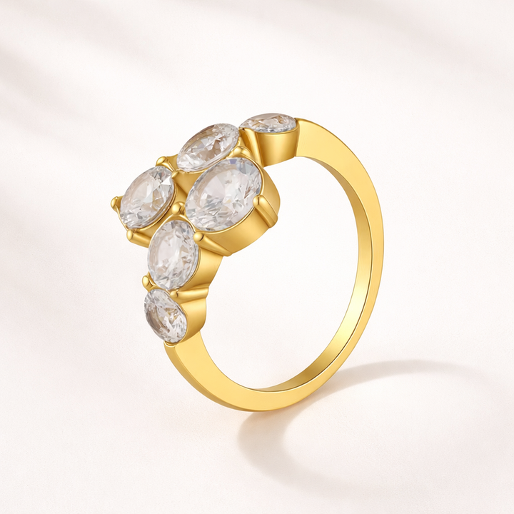 Lumièra Royale Adjustable Ring