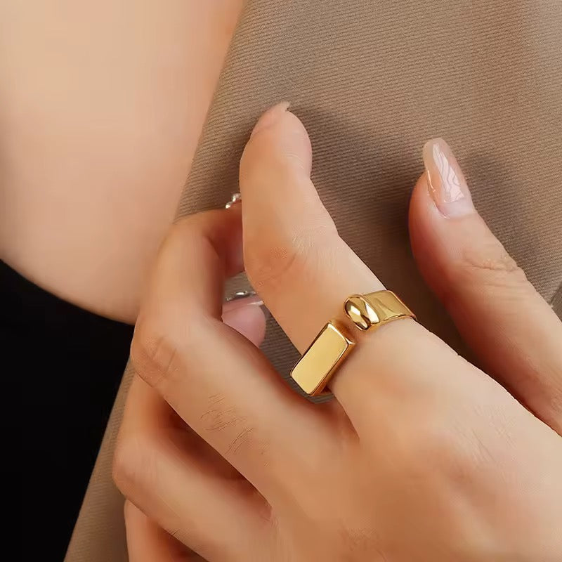 U Shaped Ring