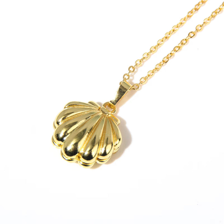 Pearl Scallop Necklace