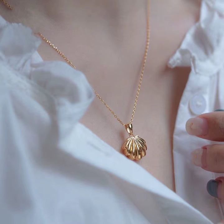 Pearl Scallop Necklace