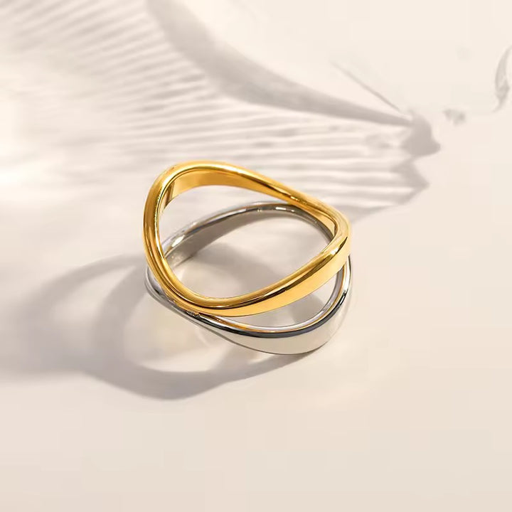 Two Tones Wave Ring