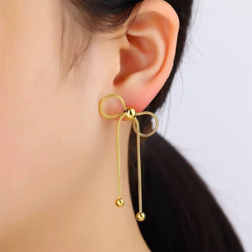 Luna Bow Drop Earrings