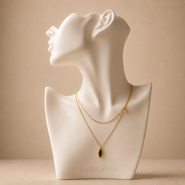 Noir Éclipse Necklace