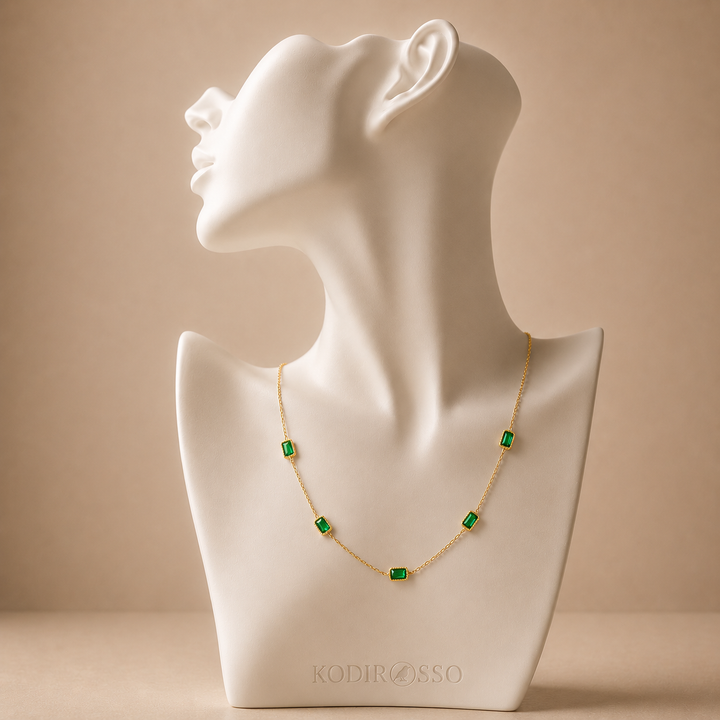 Verdeluxe Necklace