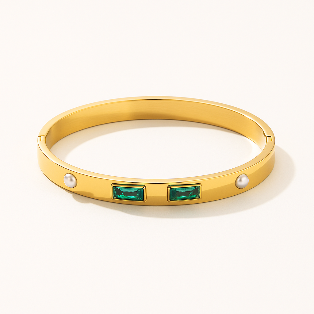 Green stoned bangle