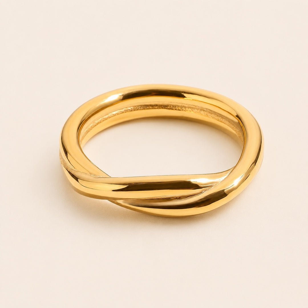 Élan Twist Ring